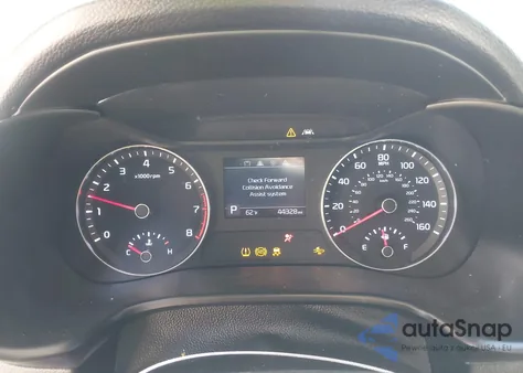 2021 Kia Forte Lxs z USA, uszkodzony, nr VIN 3KPF24AD8ME373412